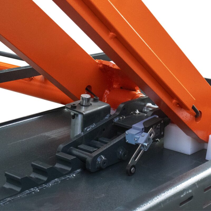 Stratus SAE-MS9000X Extra Wide Mid Rise Scissor Lift - Image 9